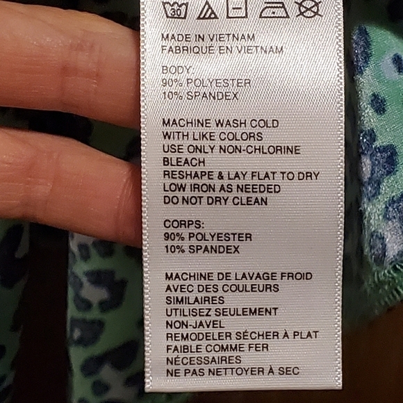 Urban Outfitters Heloise plunging peplum leopard print top. - Picture 7 of 8